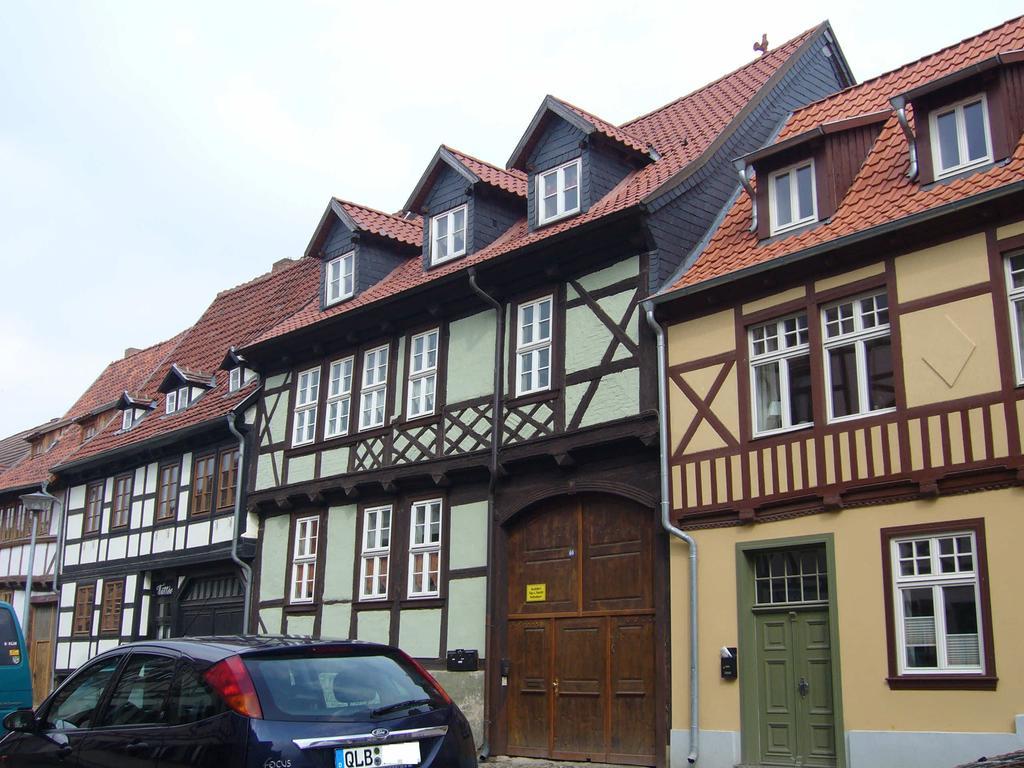 Ferienwohnungen Im Fachwerkhaus Кведлинбург Екстериор снимка
